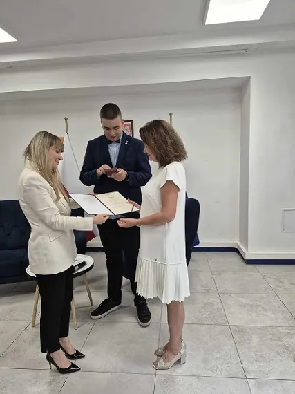 2025/2026.Uroczyste_wyróżnienie.1