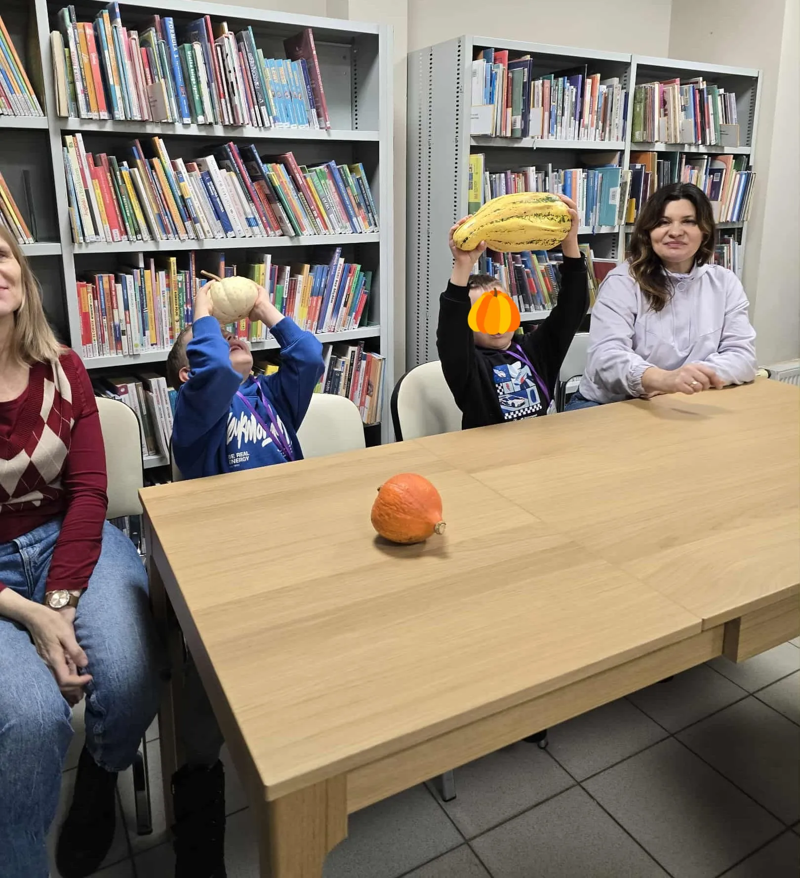 Wyjście do biblioteki