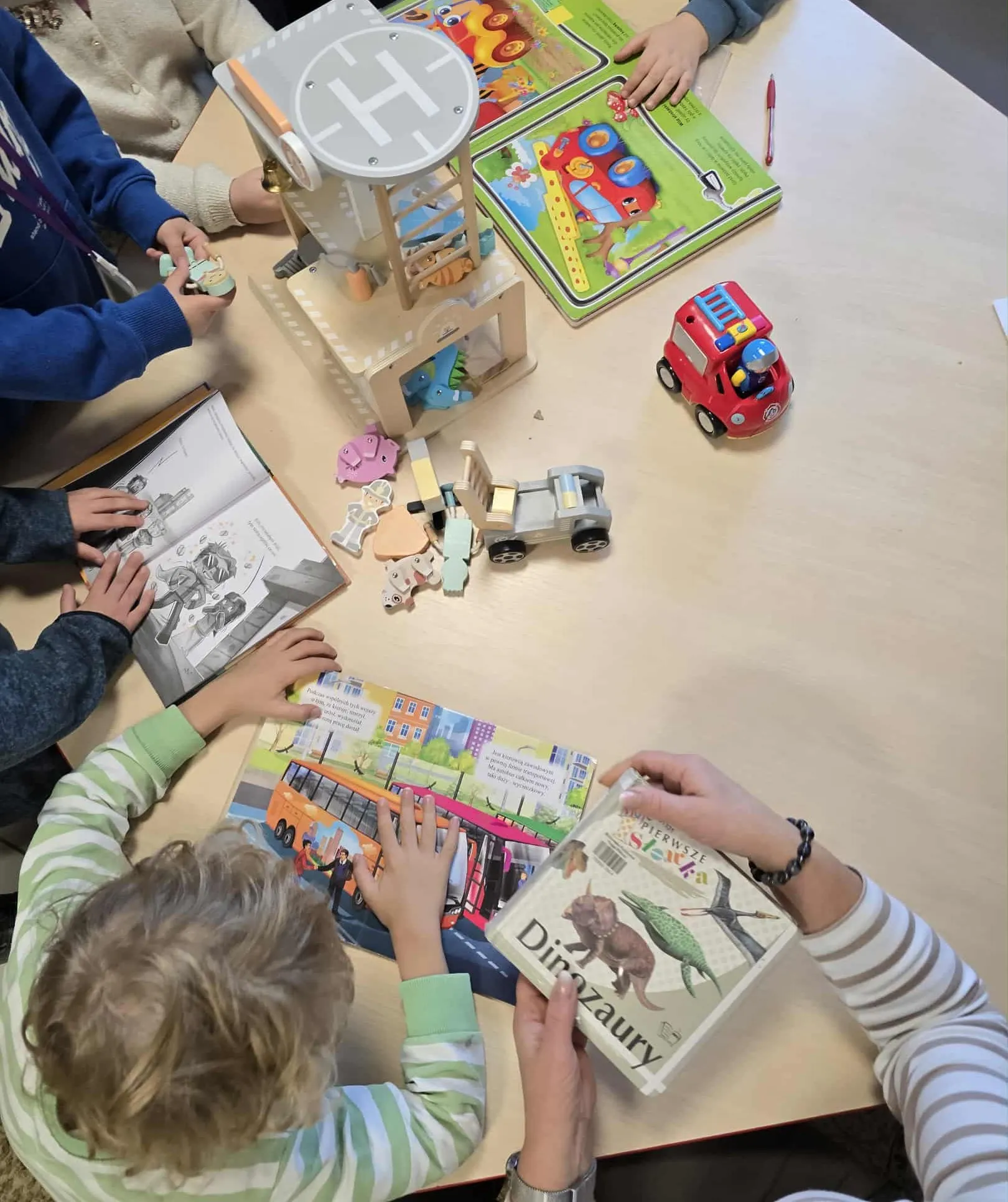 Wyjście do biblioteki