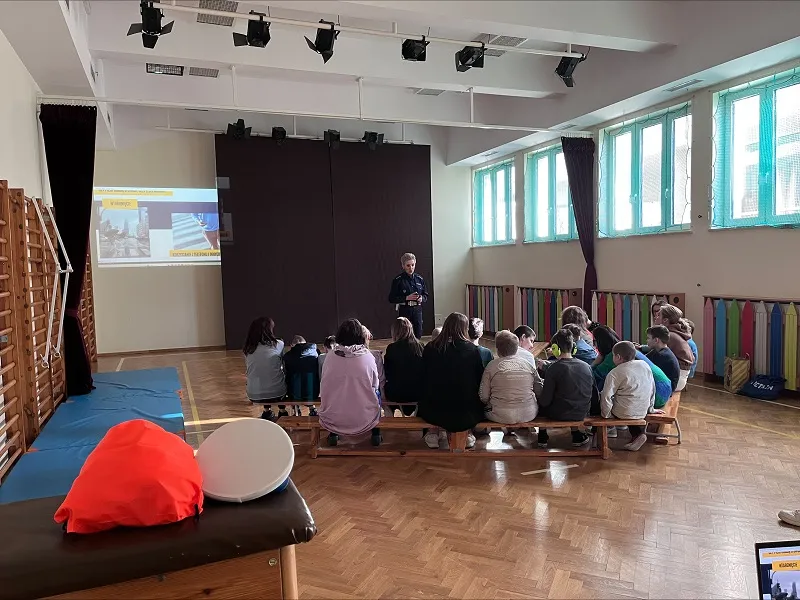 2025/2026.Spotkanie_z_policjantką.4