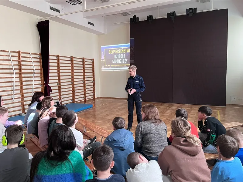 2025/2026.Spotkanie_z_policjantką.5